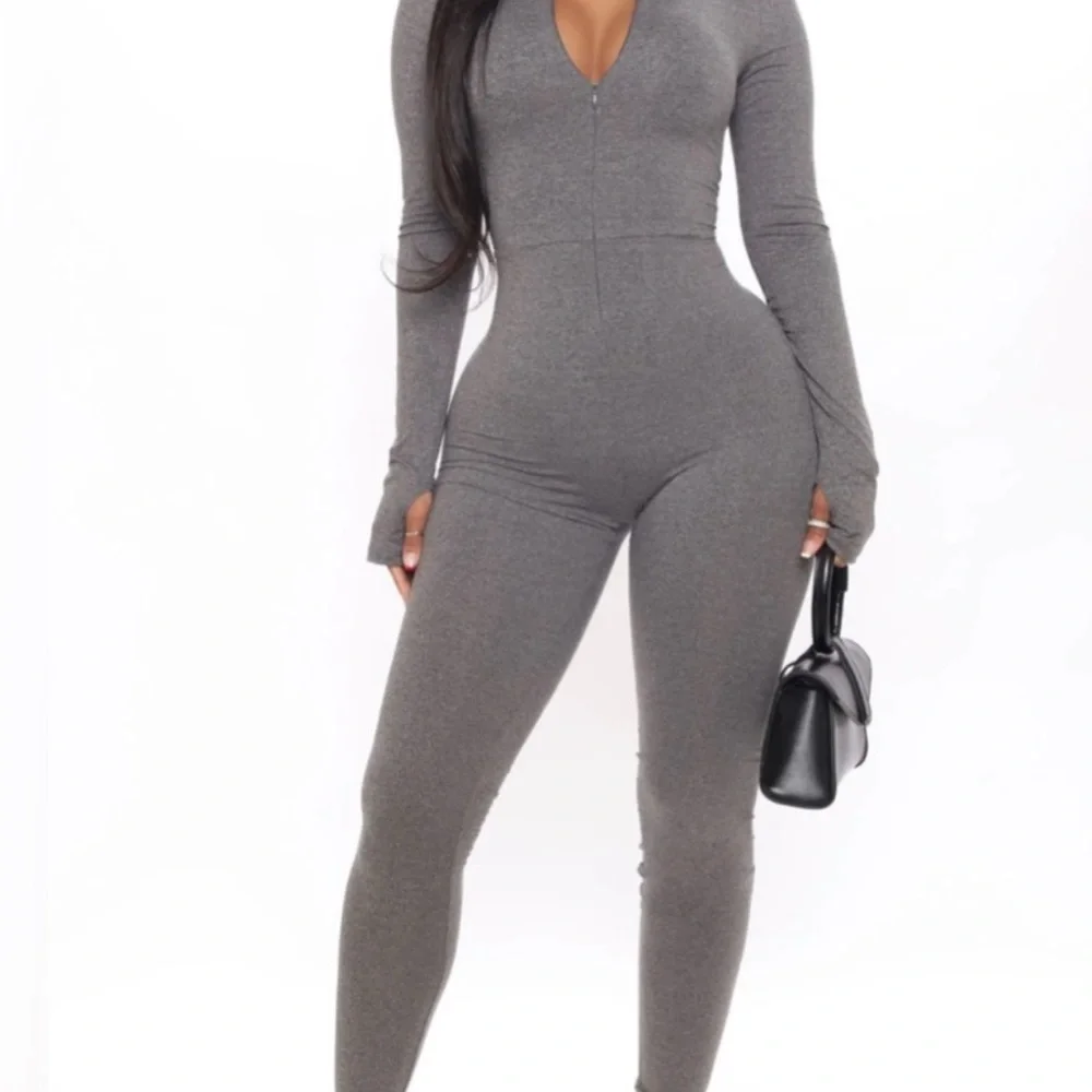 Fashion Nova Charcoal Jumpsuit size medium - Picture 5 of 11
